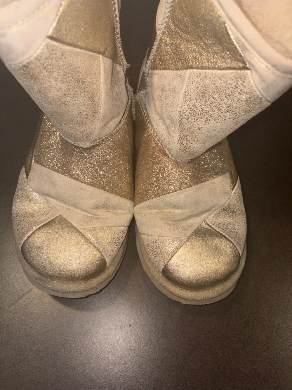 UGG Kids Metallic Gold Glitter Shearling-Lined Boots
